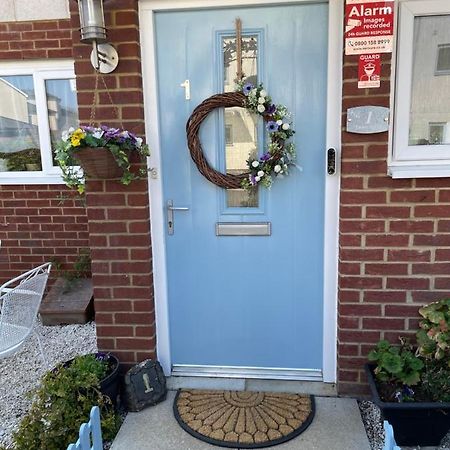Bed and Breakfast Tisi Choice Northfleet Экстерьер фото